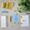 box- diy-kit- loisirs- créatif- activités manuelles- hello kit- sun catcher- or- doré- laiton- fils de fer- colle- patron- lune- minimaliste- mantra- yoga- relaxation- meditation- box bien etre- box deco- slow- life- lifestyle- positif