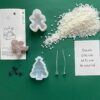 box- diy- créative- hello kit- kit- créativité- loisirs - activités- manuelles- bougie- bougies- végétales- moulées- cire- colza- soja- colorées- sapin- sapins- bonhomme- pains d'épices- noel- fete- décembre- fin d'année- mèche- coton- tuto- do it yourself- artisanat- lille